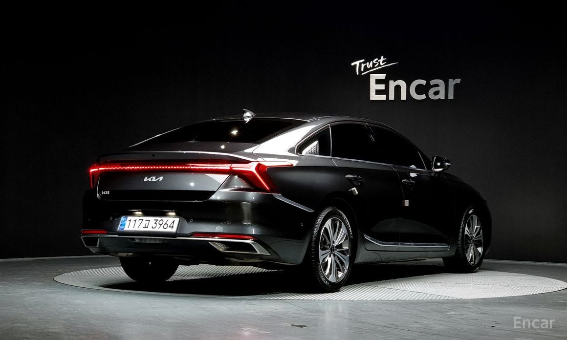  Kia K8