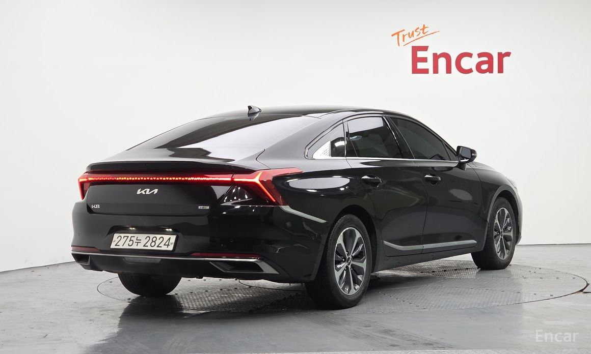  Kia K8