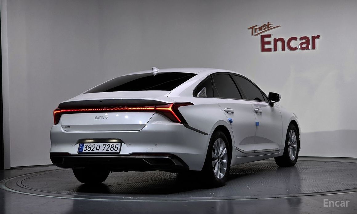  Kia K8
