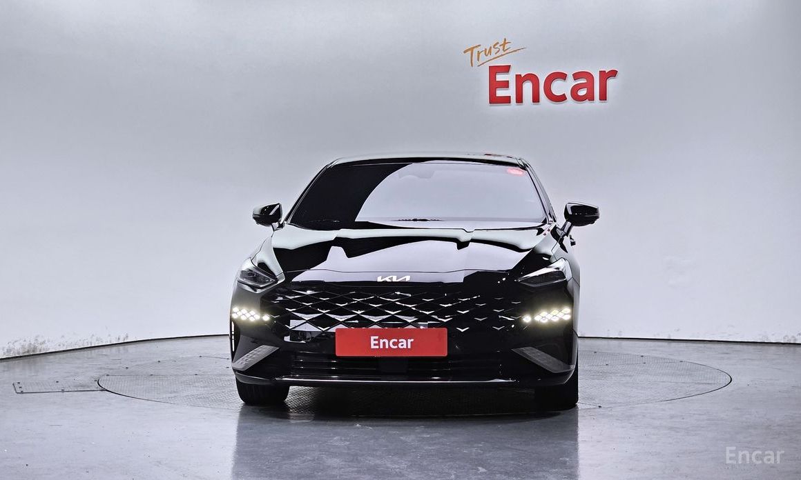  Kia K8