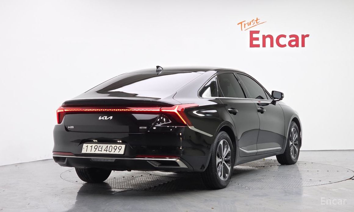  Kia K8