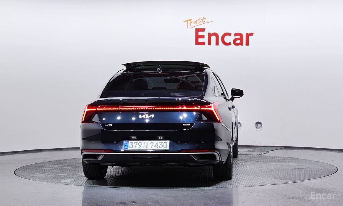  Kia K8