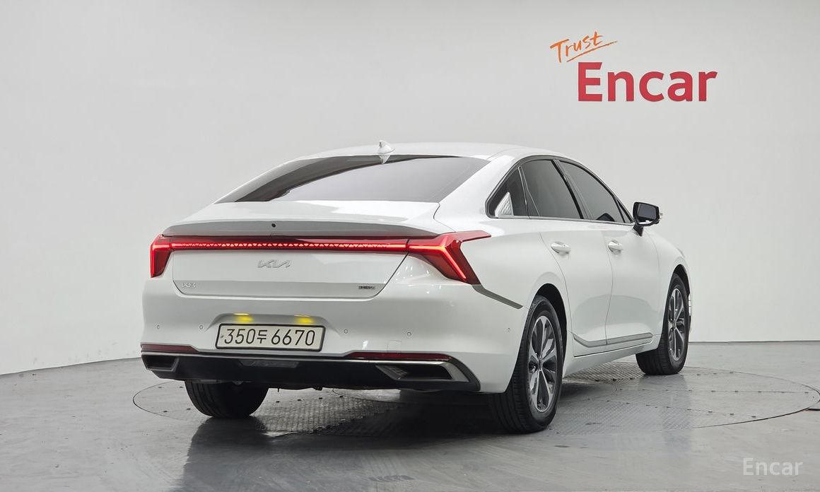  Kia K8
