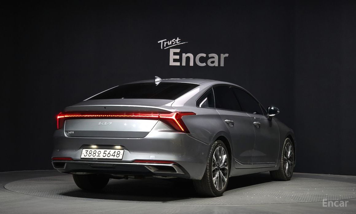  Kia K8