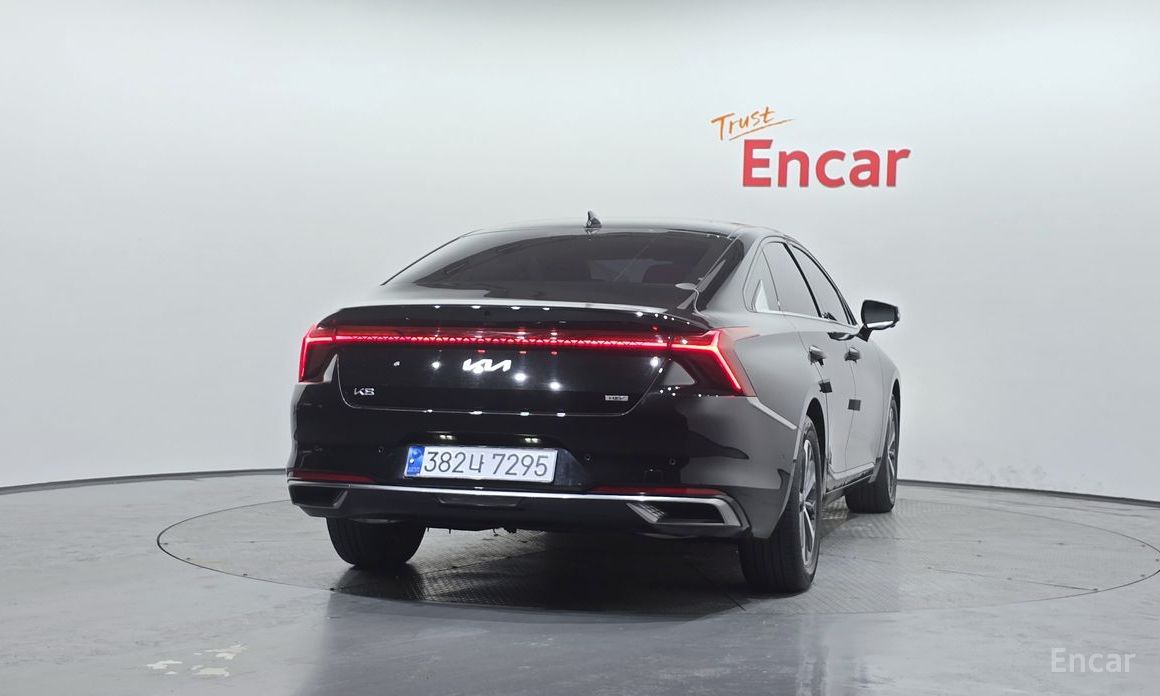  Kia K8