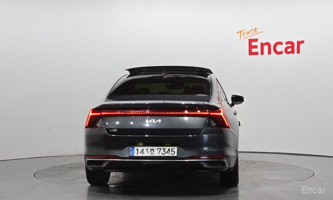  Kia K8