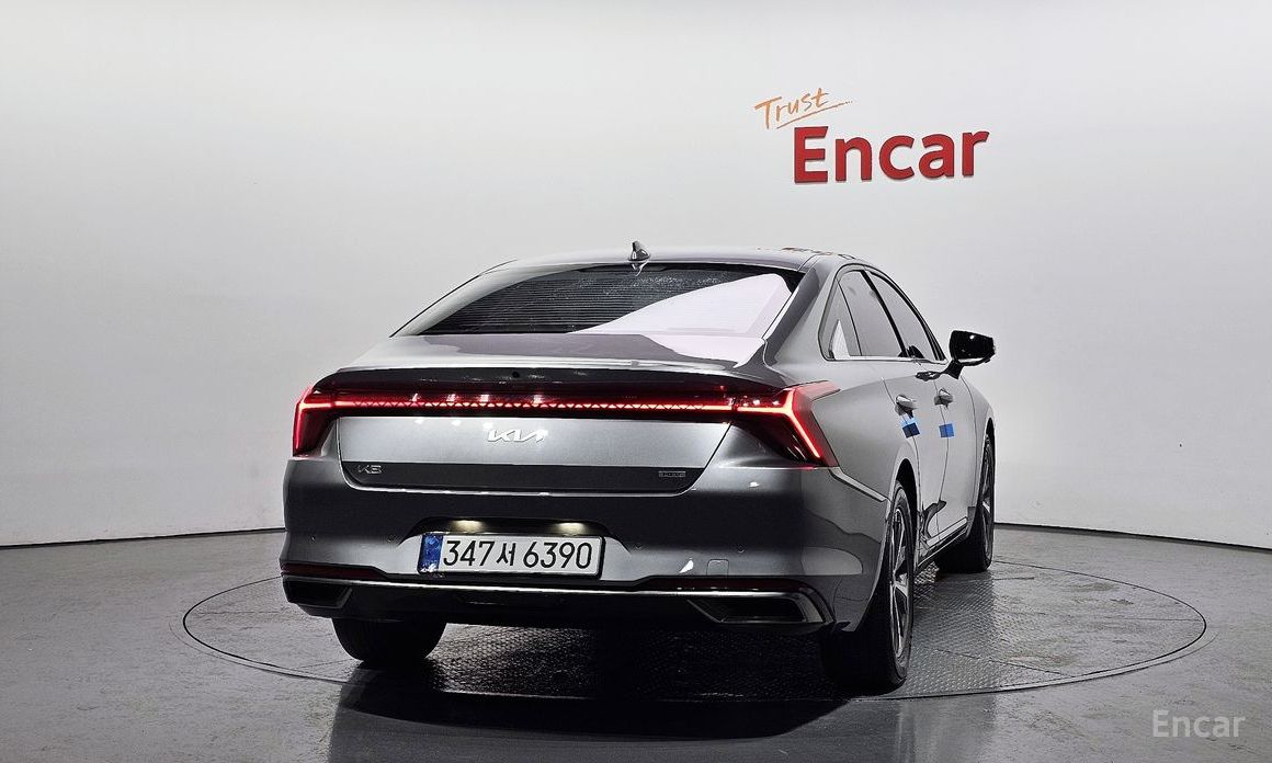  Kia K8