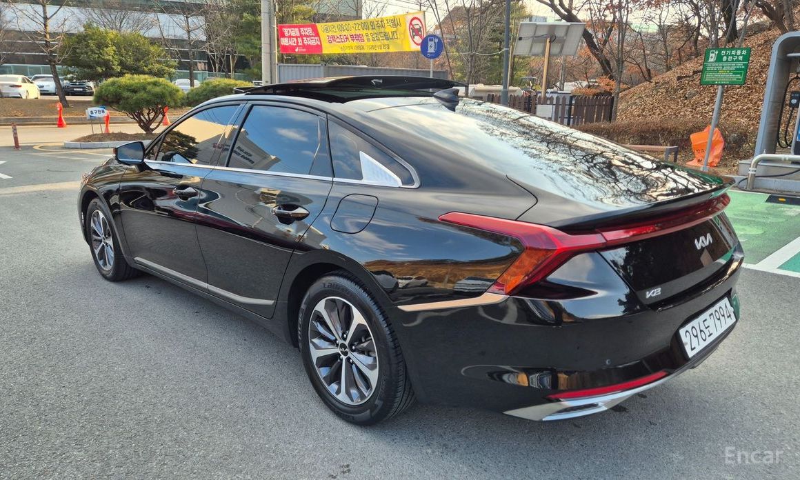  Kia K8