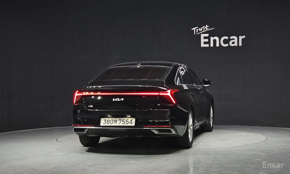  Kia K8
