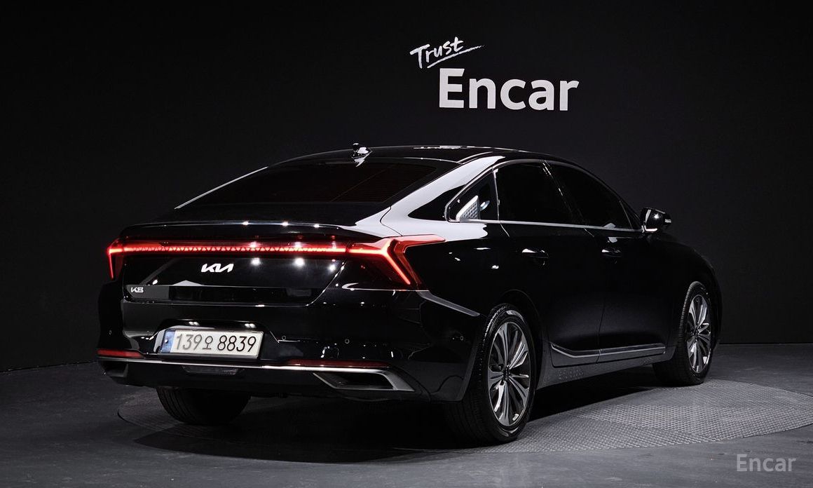  Kia K8