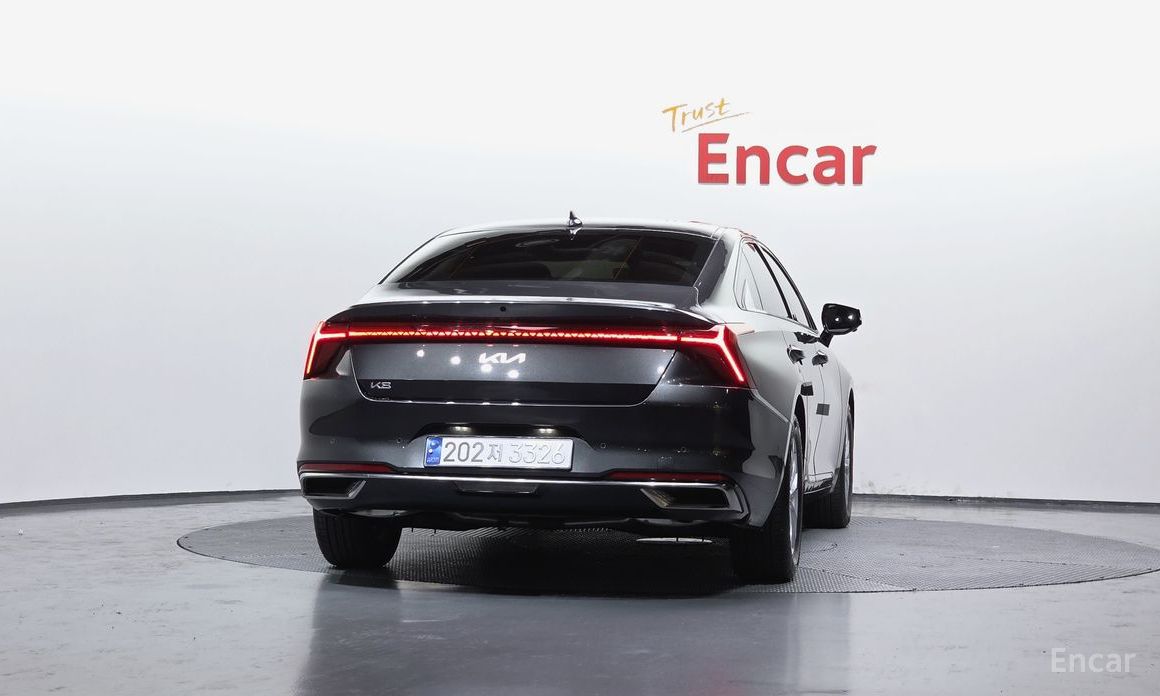  Kia K8