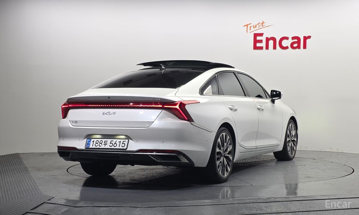  Kia K8