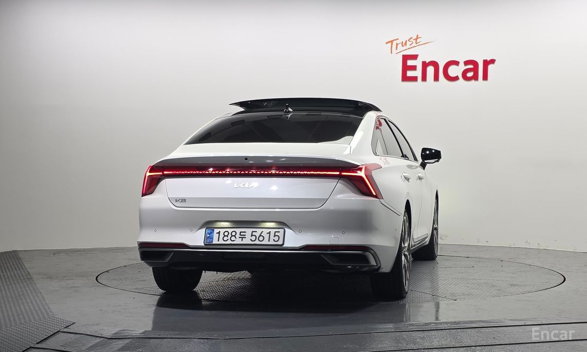  Kia K8