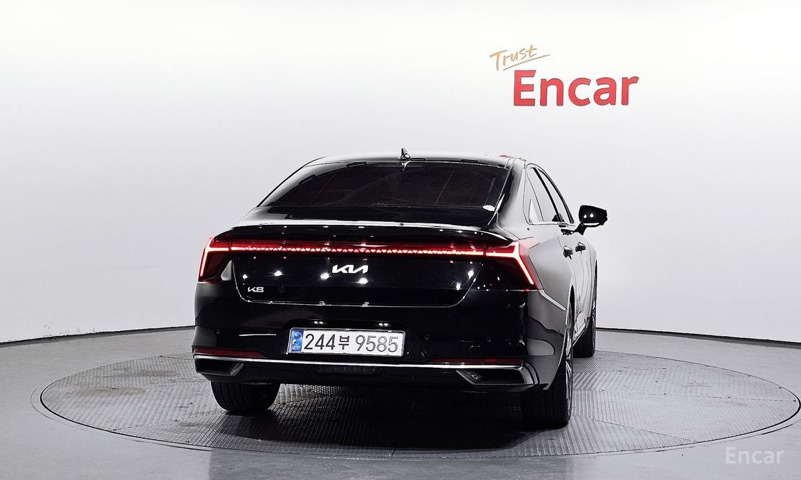  Kia K8