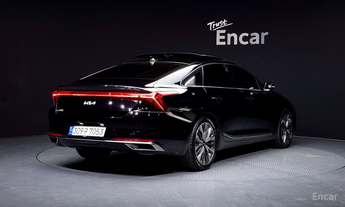  Kia K8
