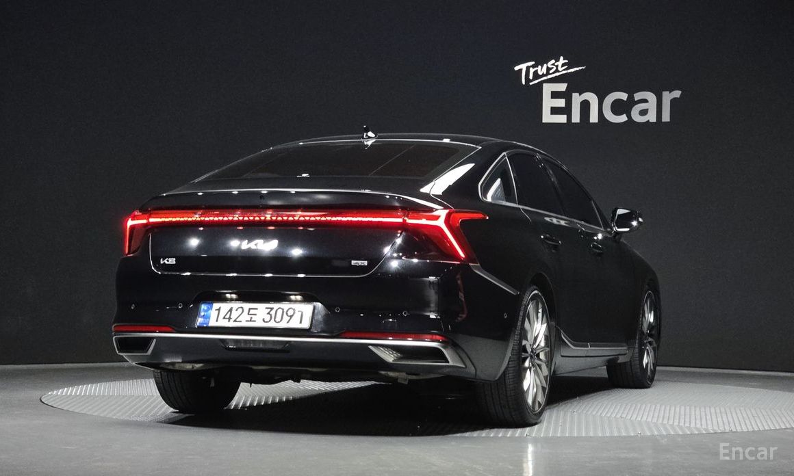  Kia K8