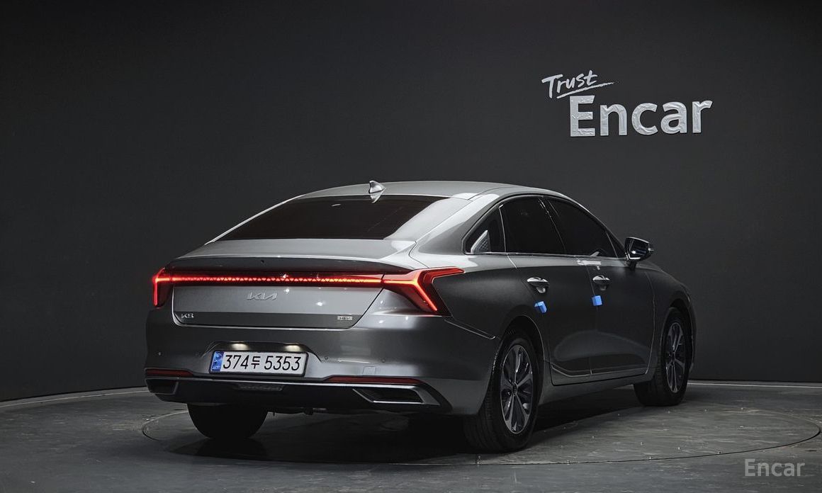 Kia K8