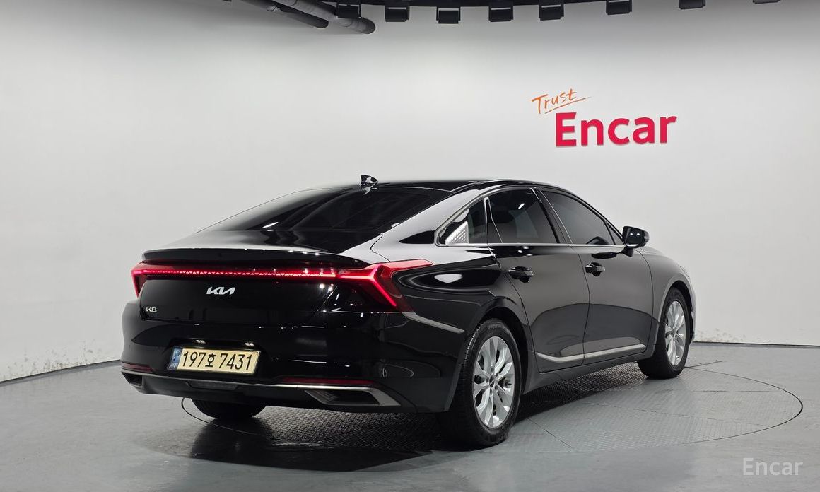  Kia K8