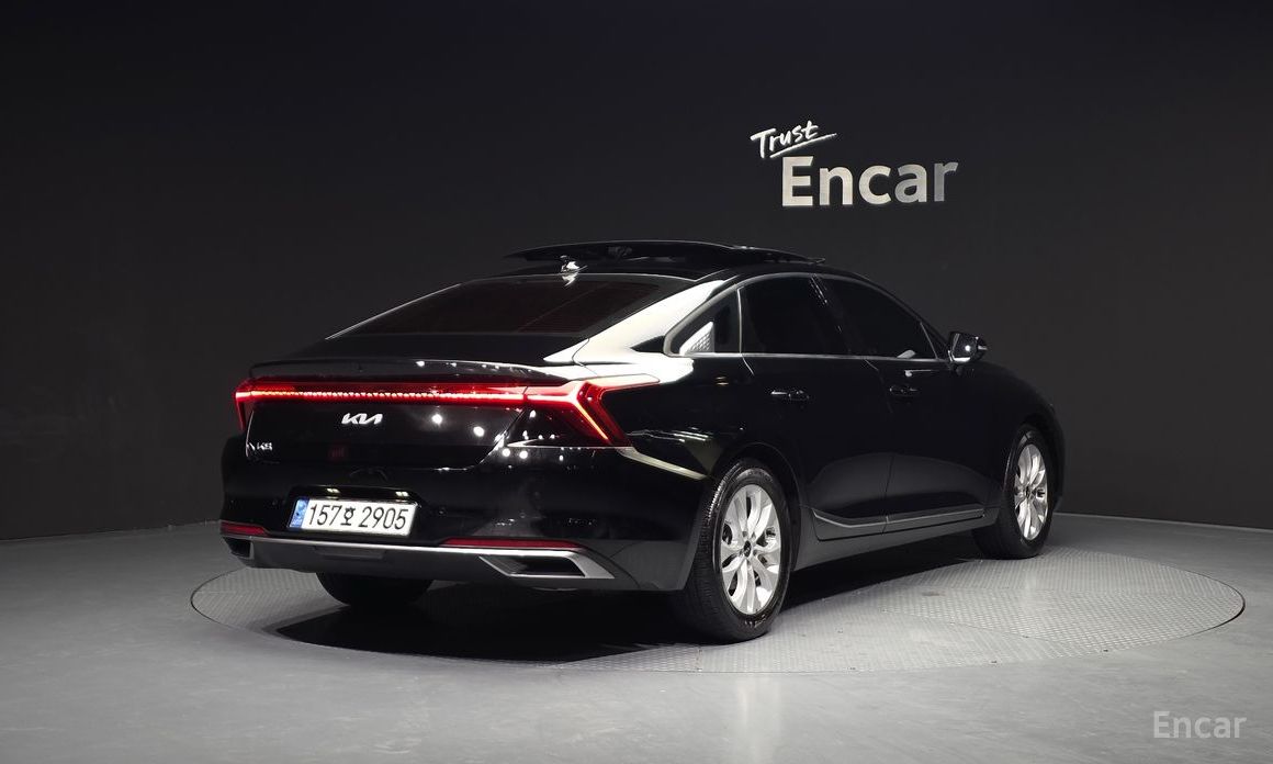  Kia K8