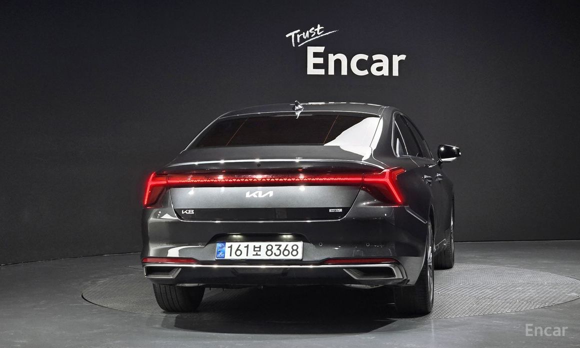  Kia K8