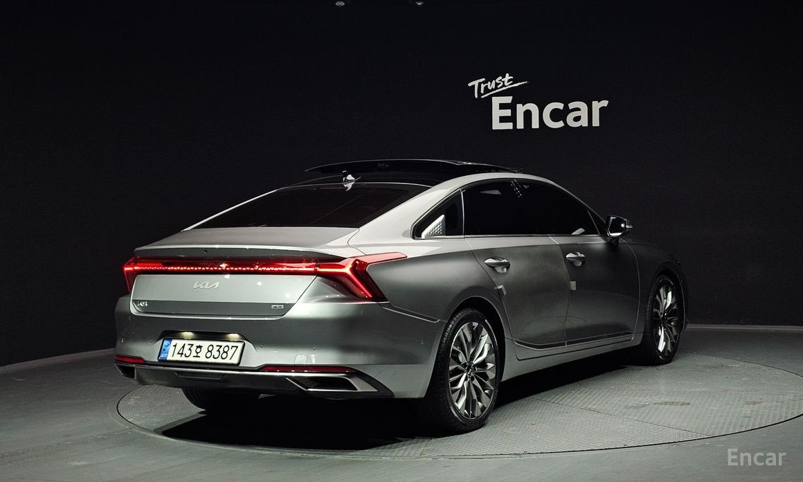  Kia K8