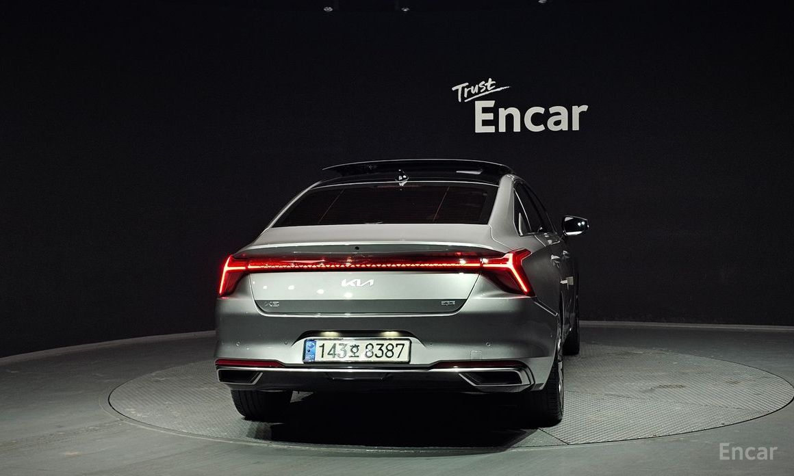  Kia K8