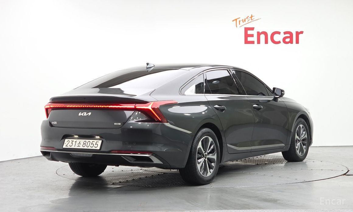  Kia K8