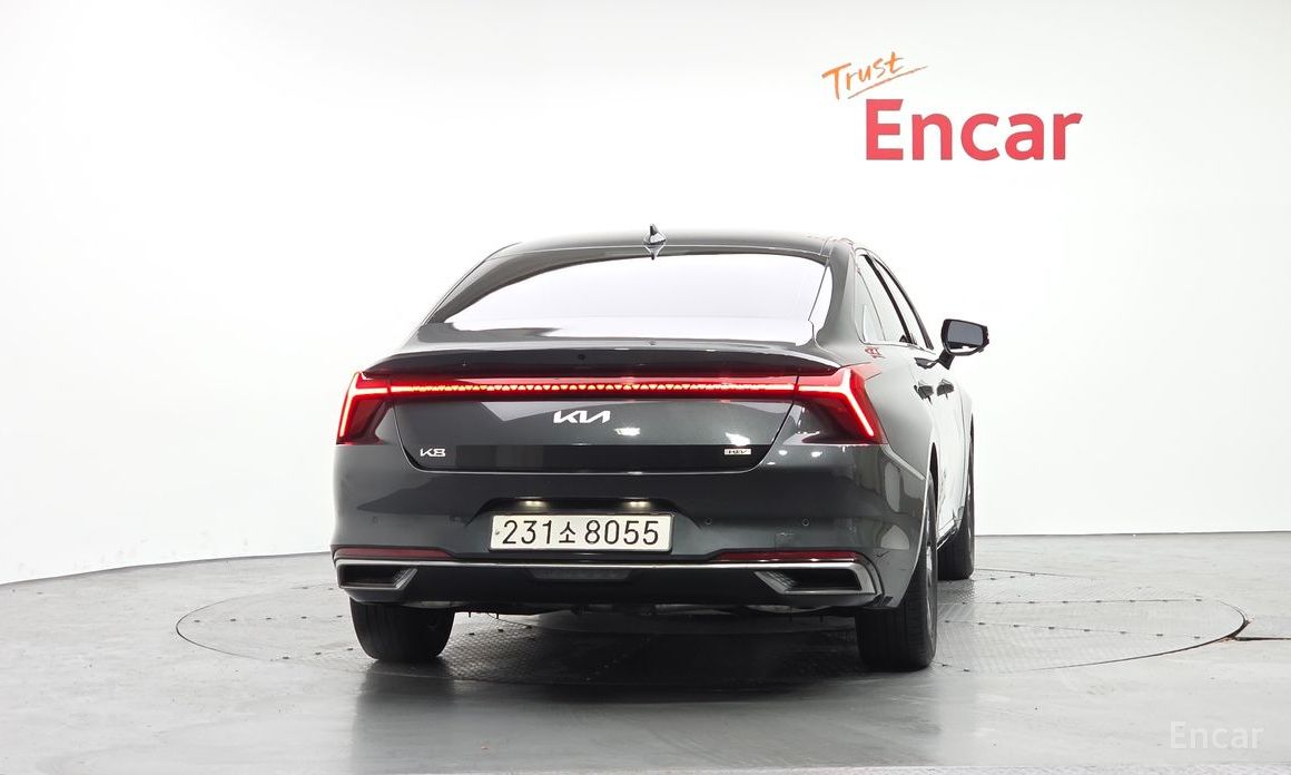  Kia K8