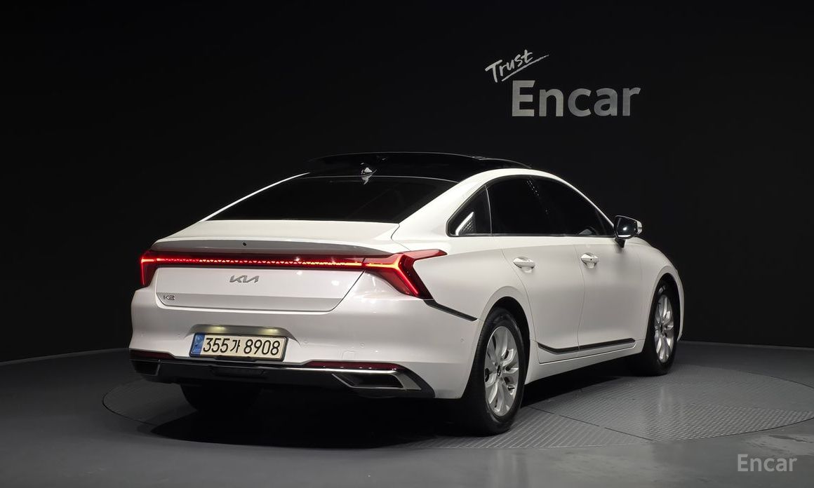  Kia K8