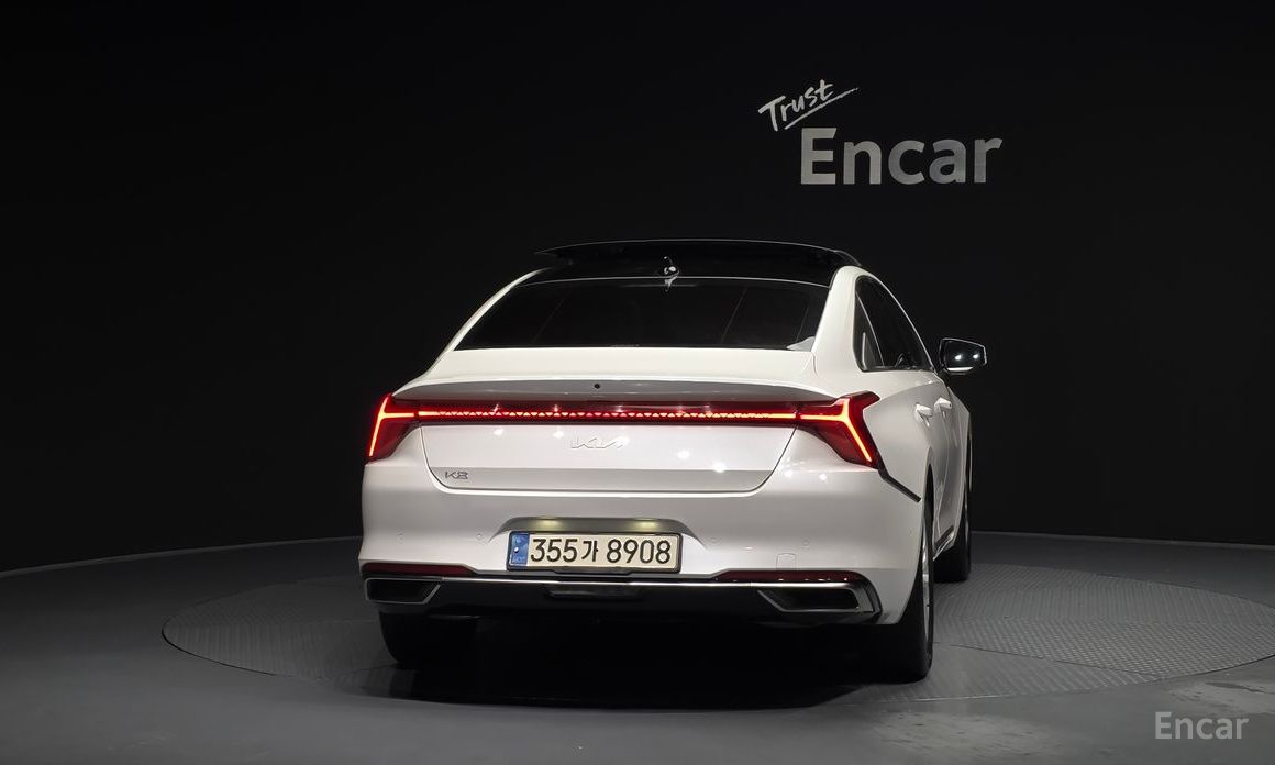  Kia K8