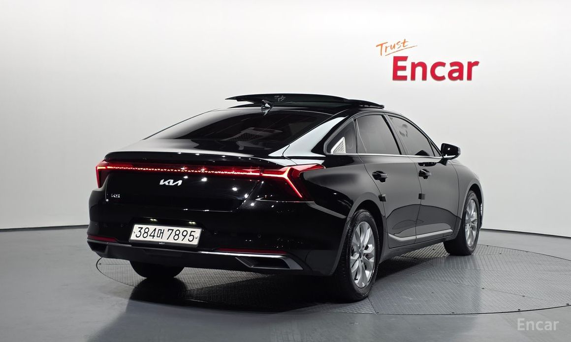  Kia K8