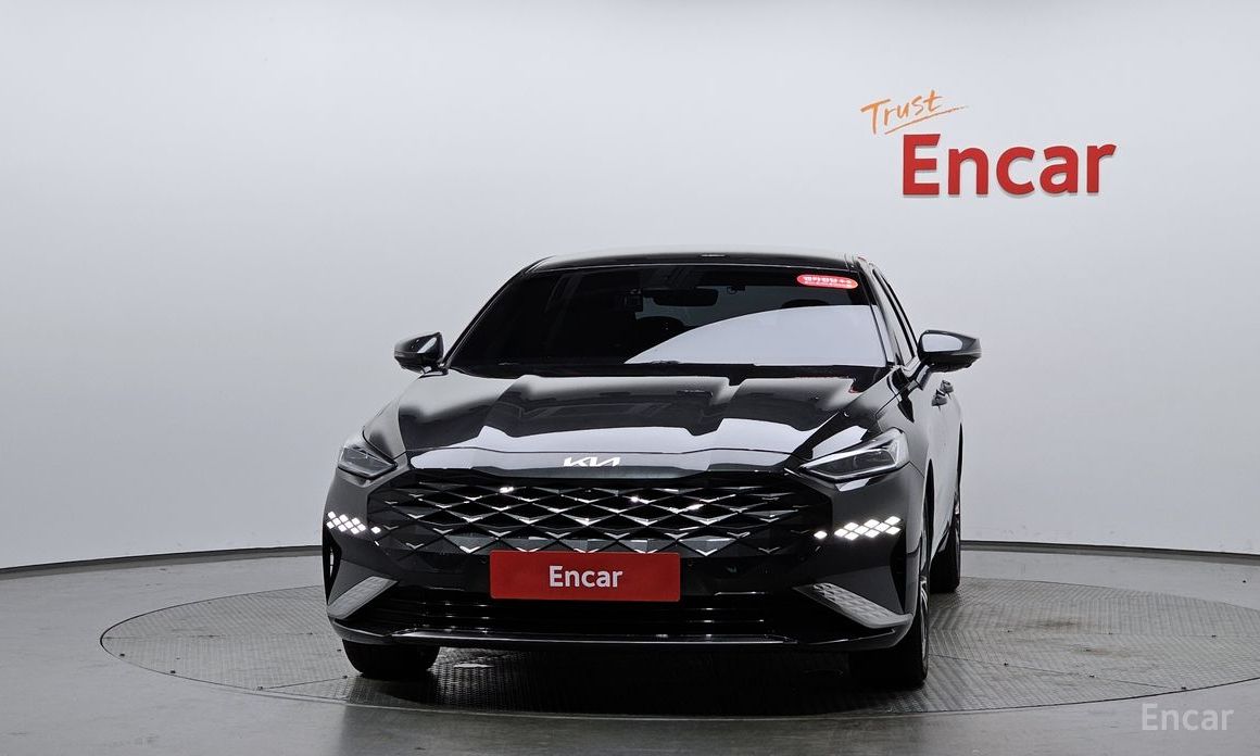  Kia K8