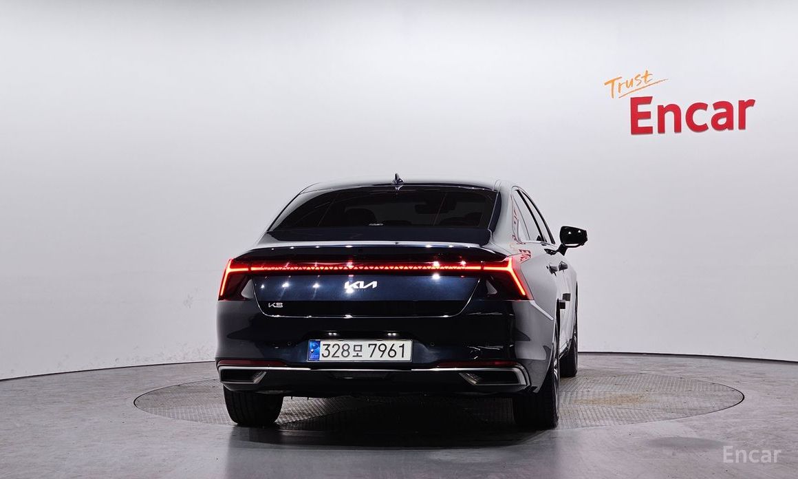  Kia K8