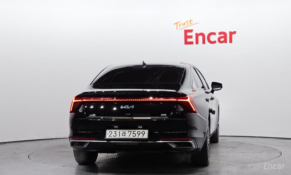  Kia K8