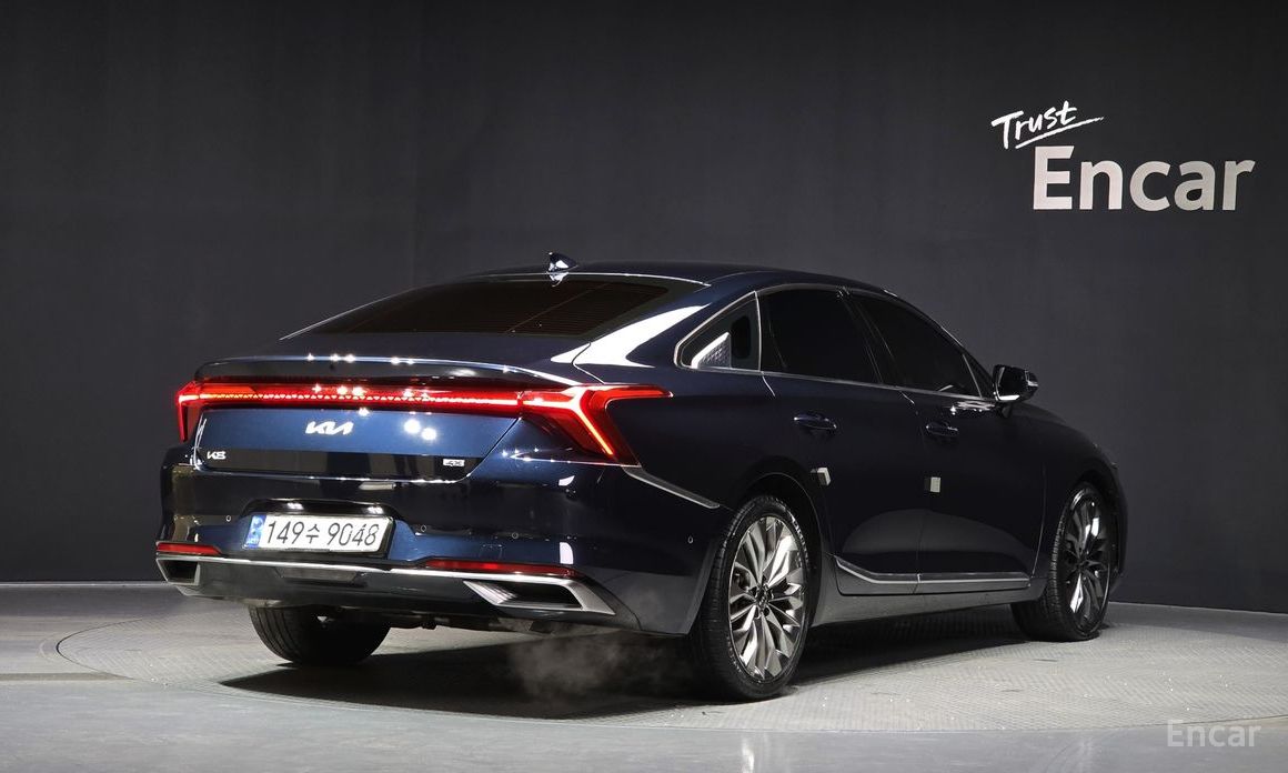  Kia K8