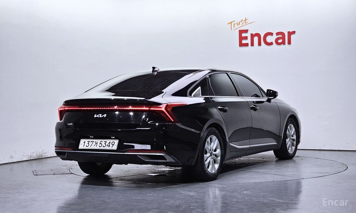  Kia K8