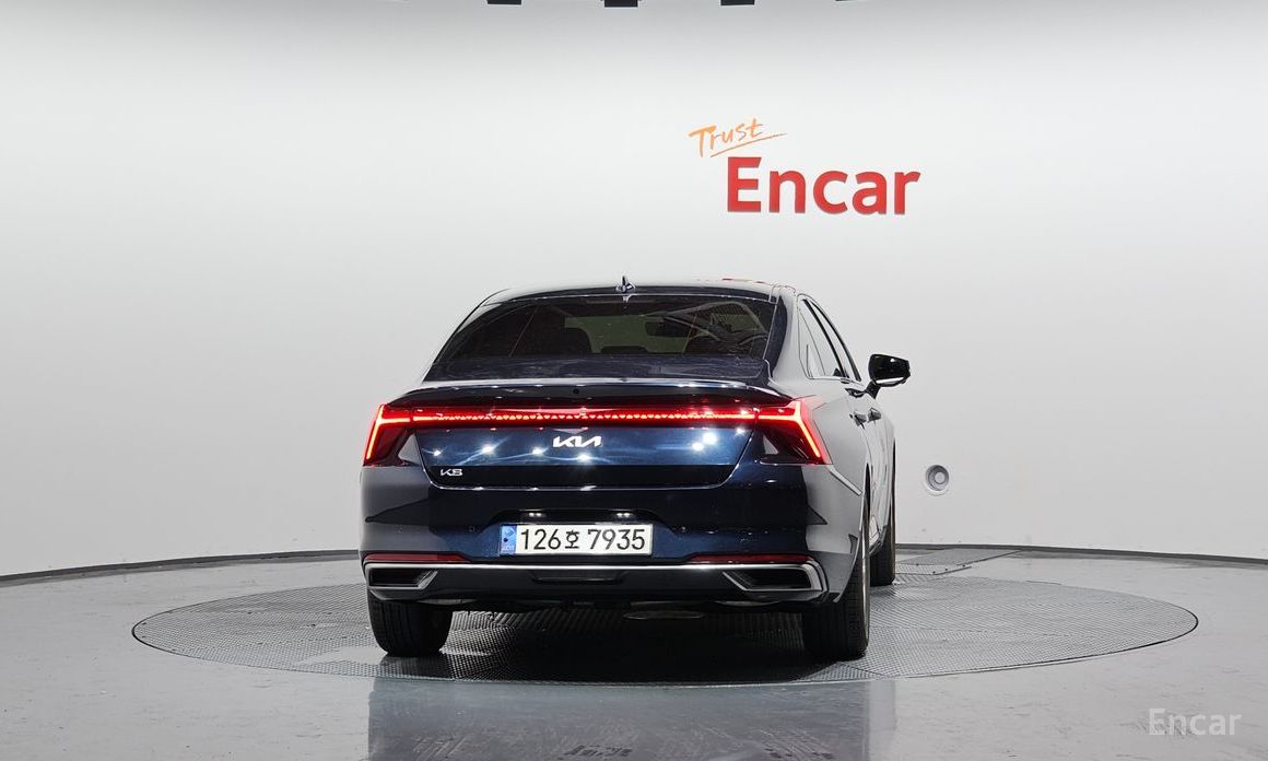  Kia K8