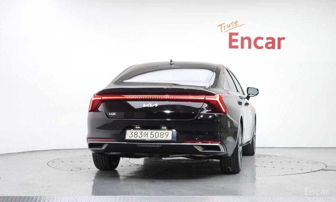  Kia K8