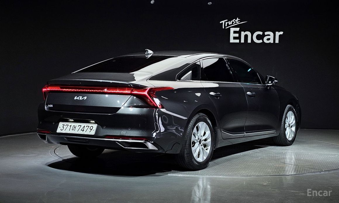  Kia K8