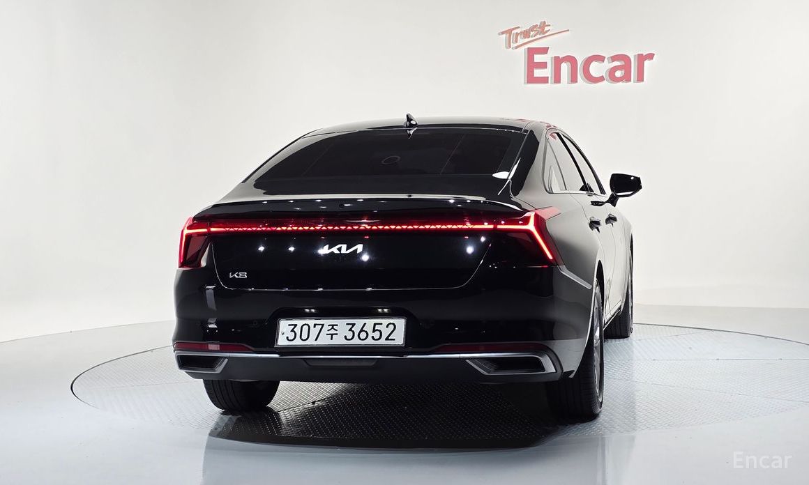  Kia K8
