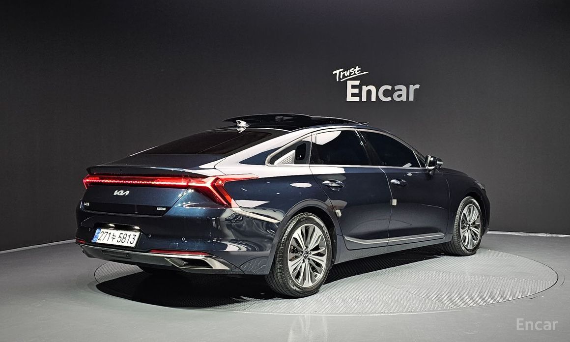  Kia K8