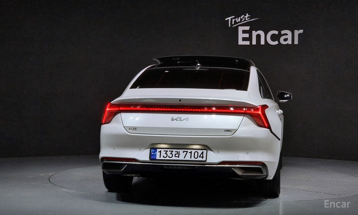  Kia K8