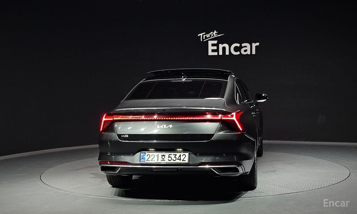  Kia K8
