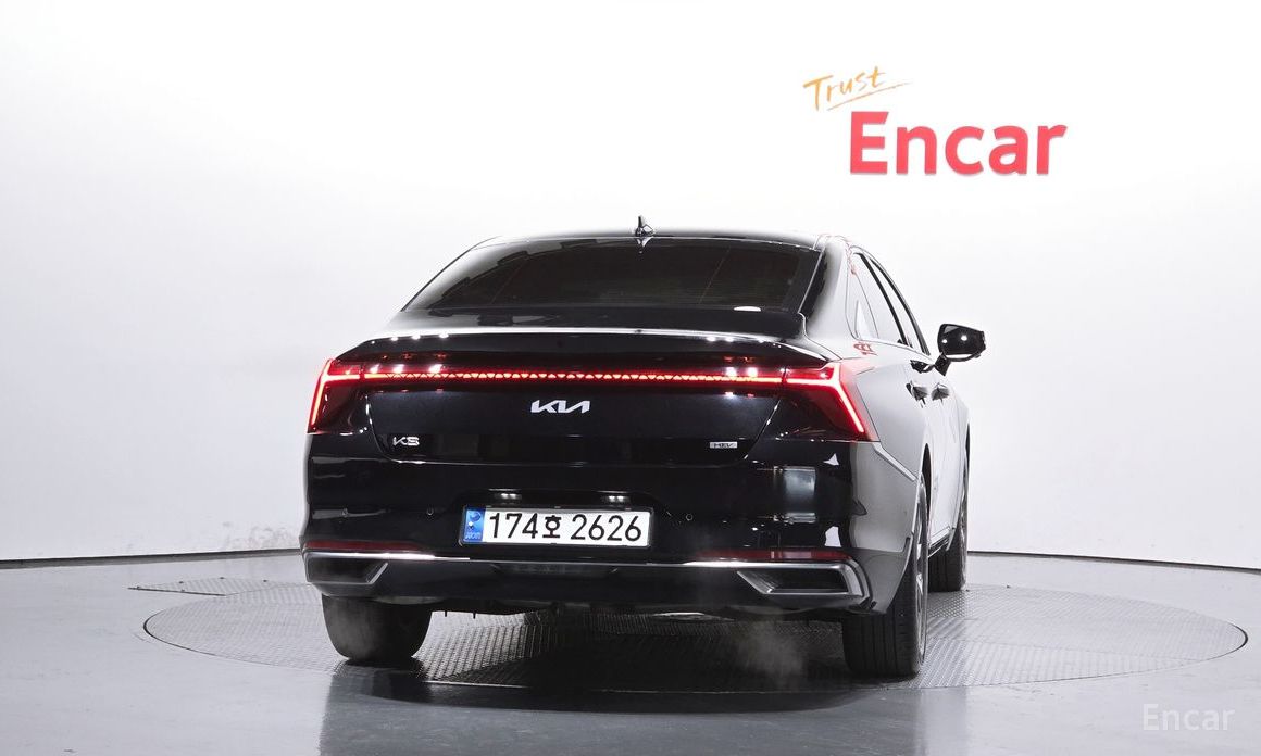  Kia K8