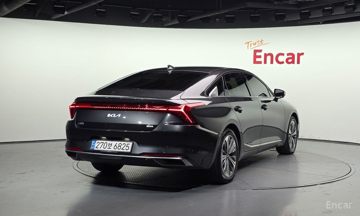  Kia K8