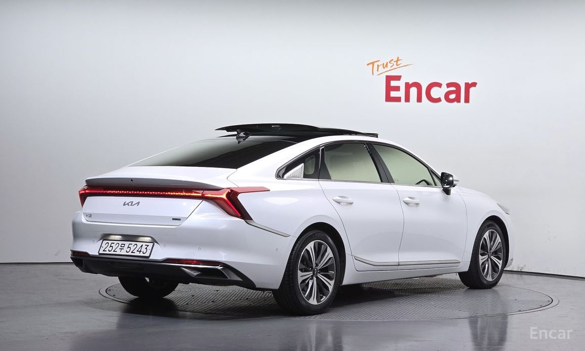  Kia K8