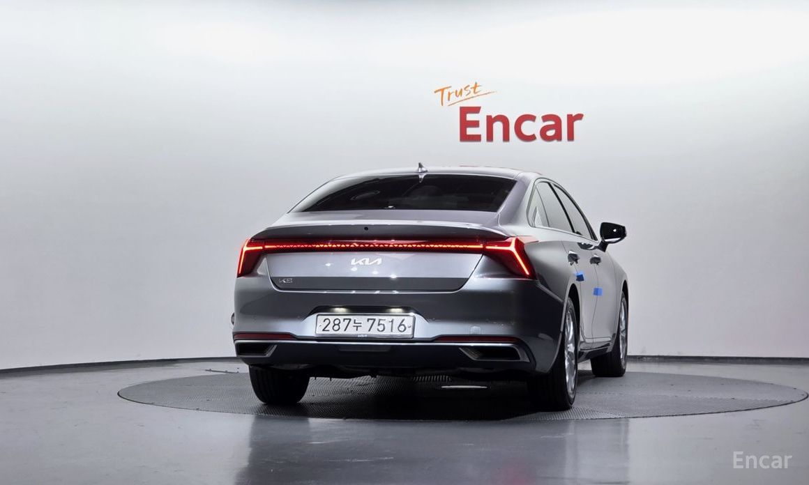  Kia K8