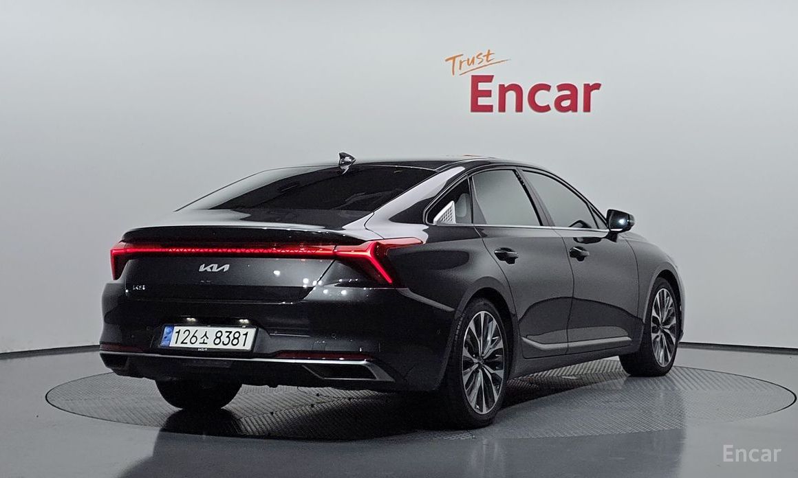  Kia K8