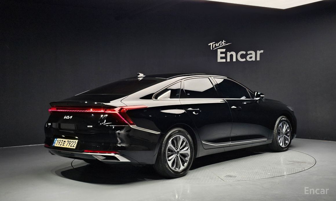  Kia K8