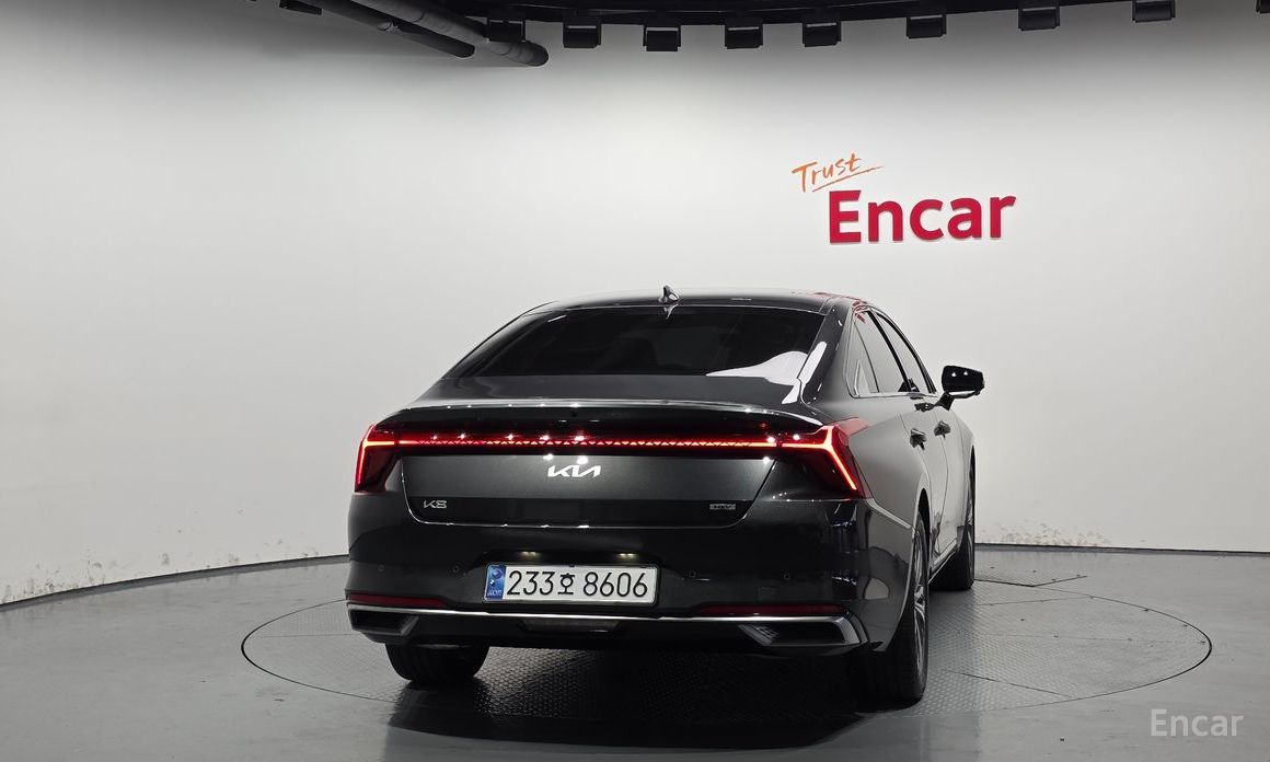  Kia K8